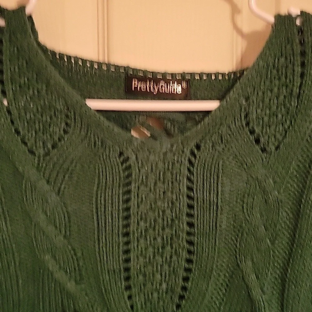 Pretty Guide Sweater - Picture 2 of 8